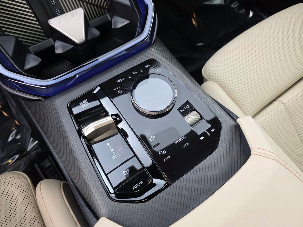 Certified 2025 BMW X3 xDrive30i w/ Convenience Package AWD/4WD image 22