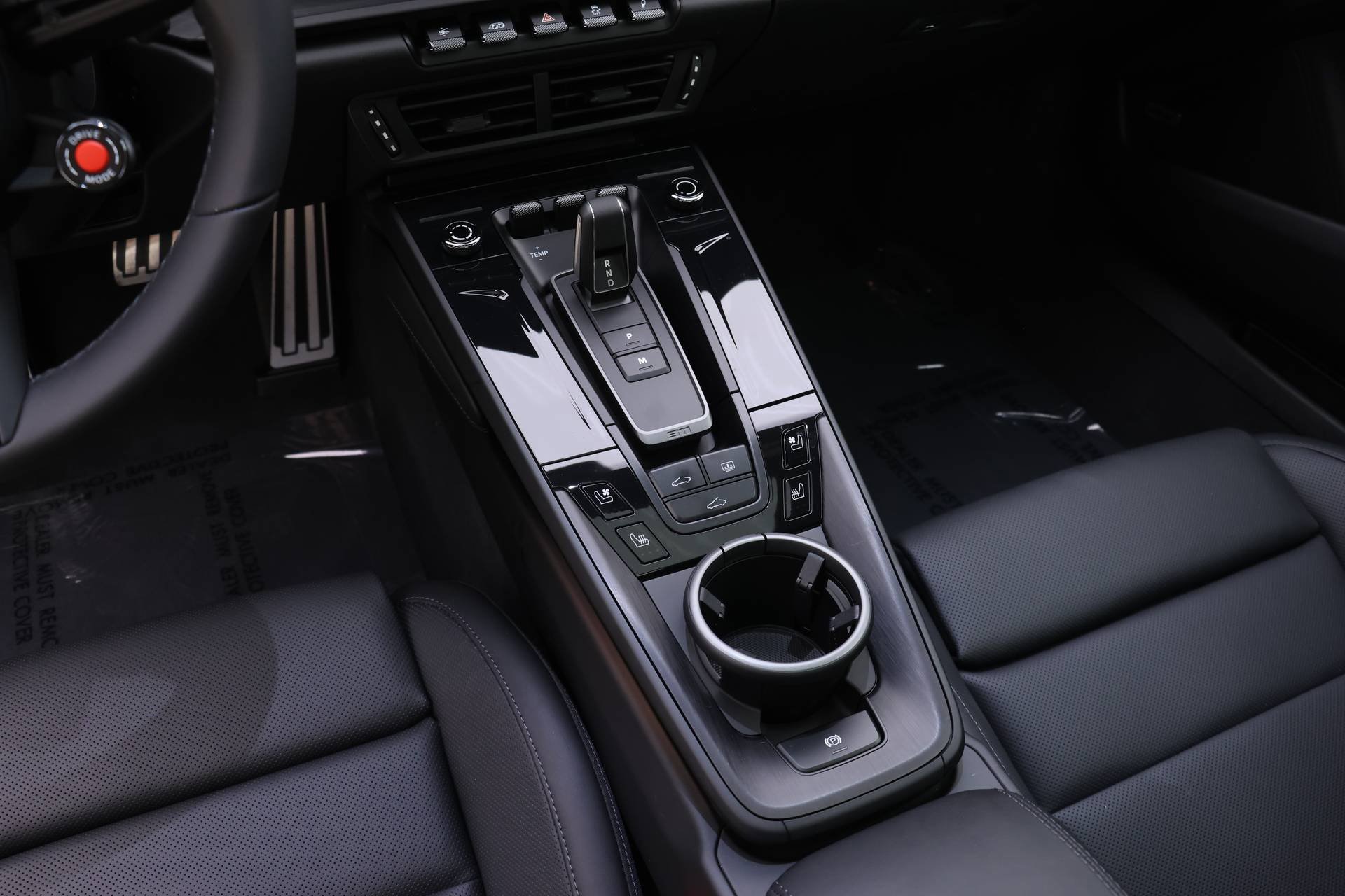 Certified 2025 Porsche 911 Carrera 4 GTS image 21