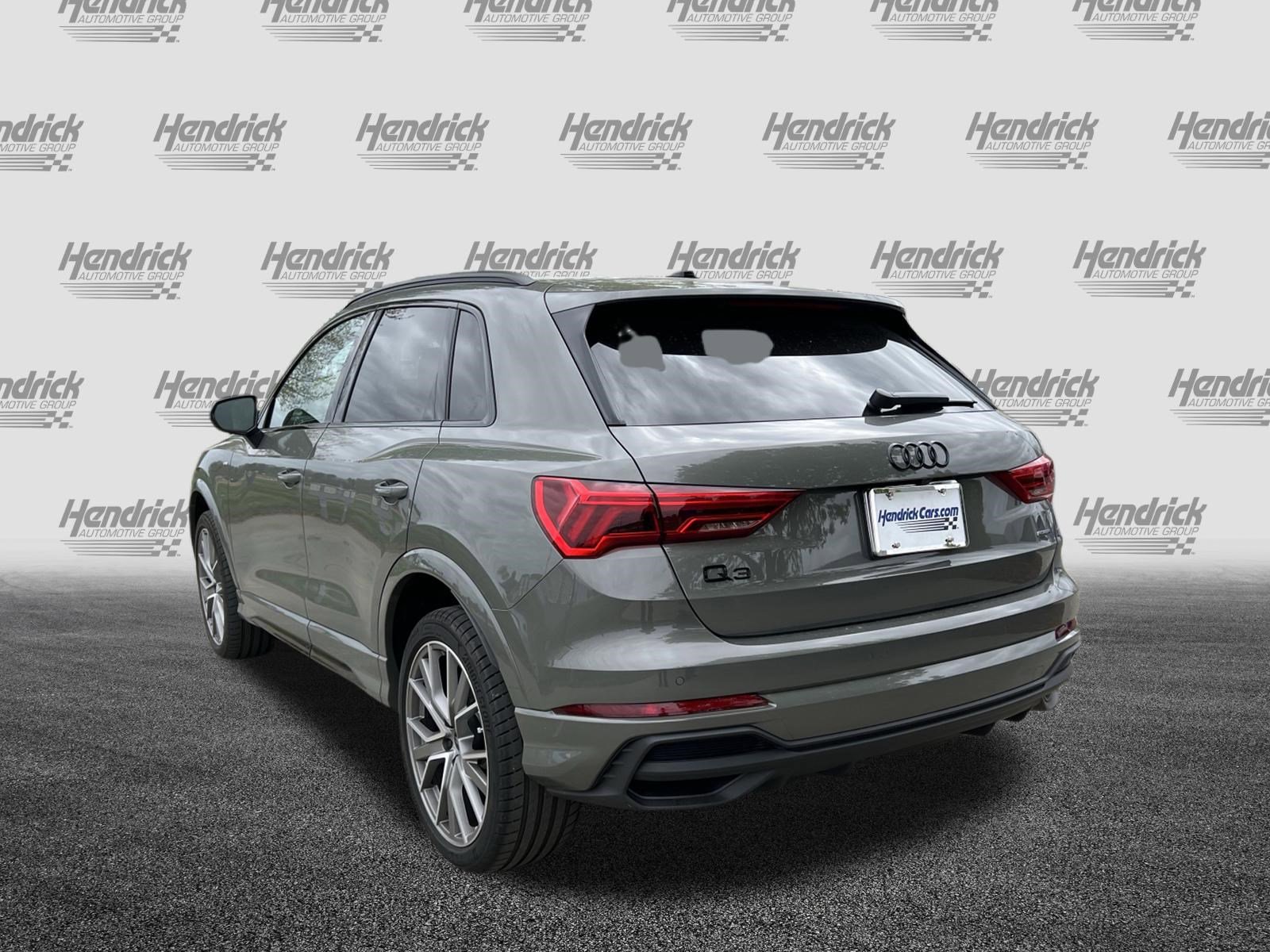 Used 2025 Audi Q3 2.0T Premium Plus w/ Premium Plus Package image 9