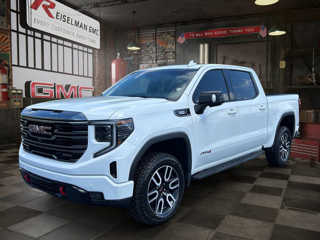 Certified 2022 GMC Sierra 1500 AT4 w/ AT4 Premium Package
