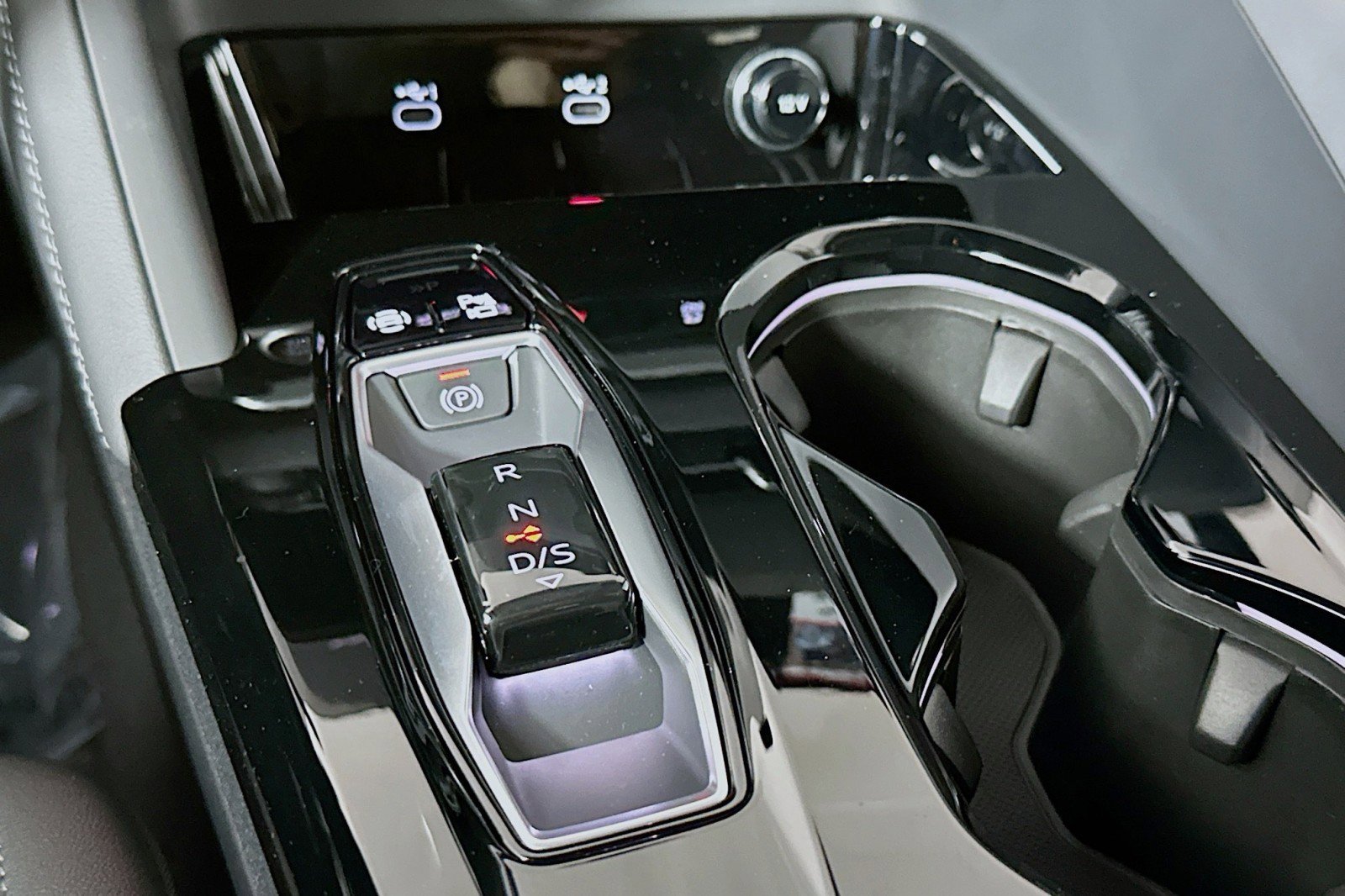 New 2025 Audi Q5 Premium Plus image 7