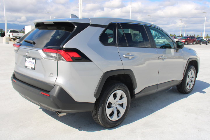 Certified 2024 Toyota RAV4 LE image 3