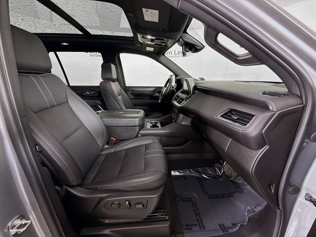 Used 2023 Chevrolet Tahoe RST w/ Luxury Package AWD/4WD image 32