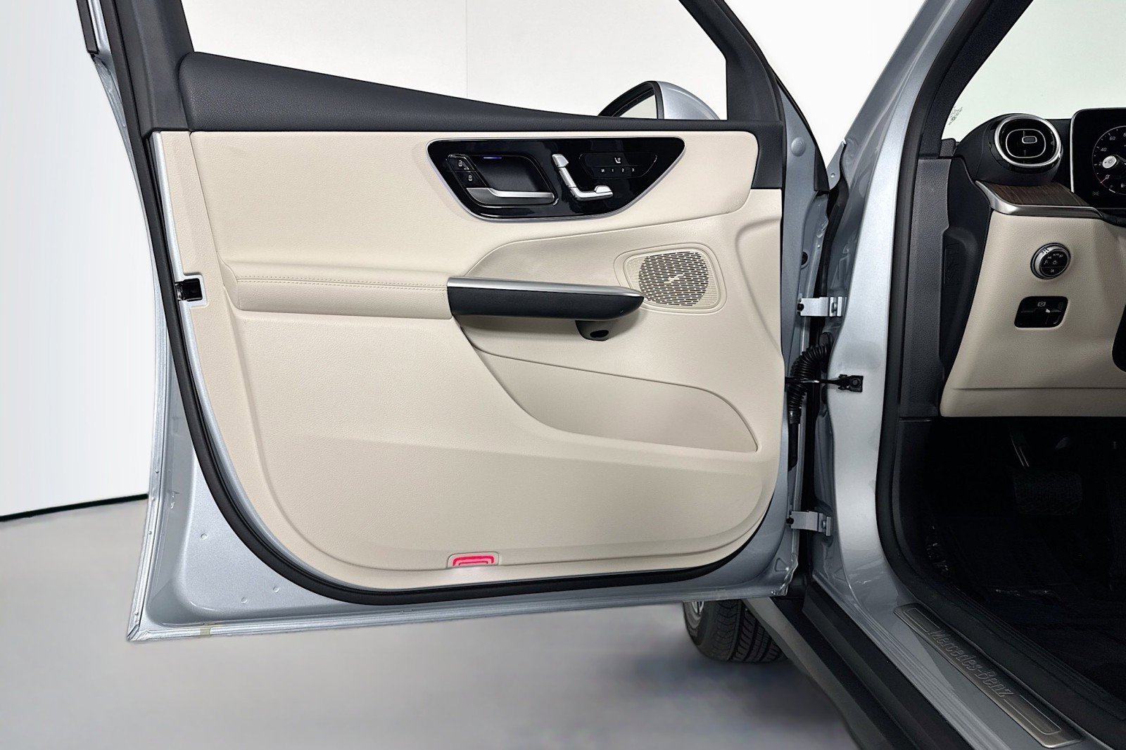 New 2026 Mercedes-Benz GLC 300 image 20