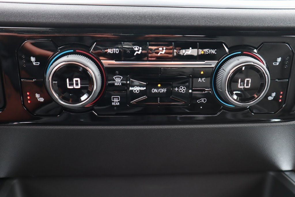 New 2026 Chevrolet Silverado 1500 RST w/ Z71 Off-Road Package image 5