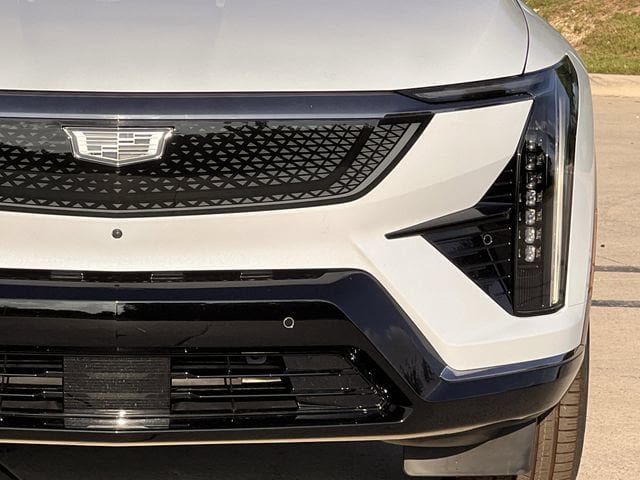 New 2026 Cadillac Optiq Sport 1 RWD image 8