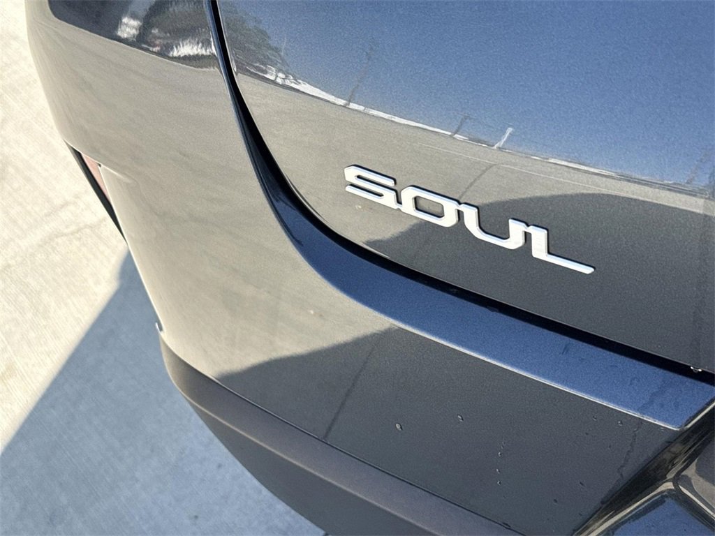 Used 2024 Kia Soul LX w/ Option Group 015 image 27