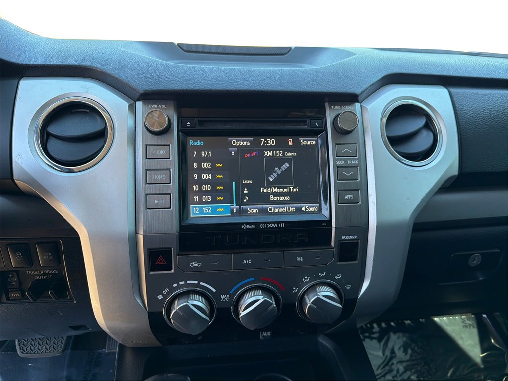 Used 2017 Toyota Tundra SR5 w/ SR5 Upgrade Package image 14