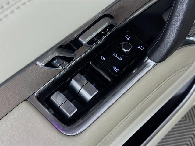 Certified 2023 Land Rover Range Rover Long Wheelbase SE image 20