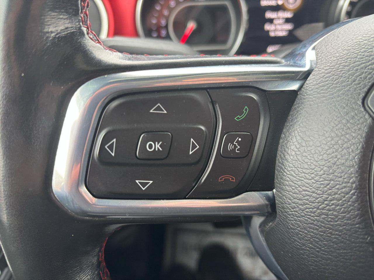 Used 2021 Jeep Wrangler Unlimited Rubicon w/ Xtreme Recon 35" Tire Package image 18