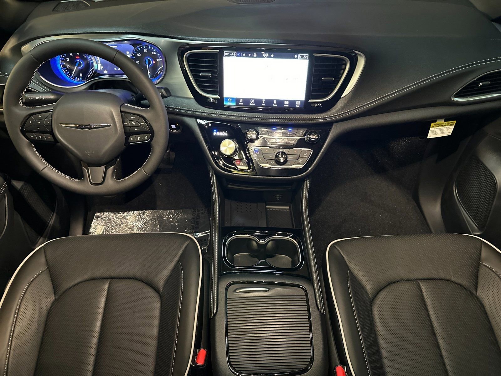 New 2026 Chrysler Pacifica Limited w/ S Appearance Package image 12