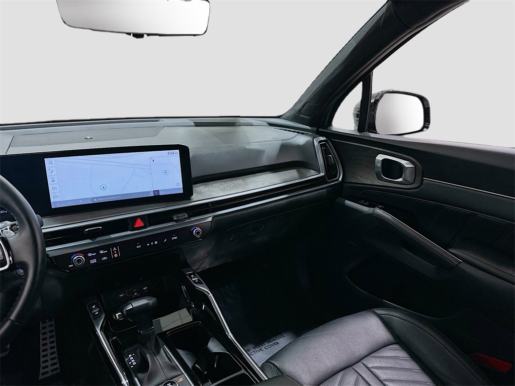 Used 2024 Kia Sorento SX Prestige image 25