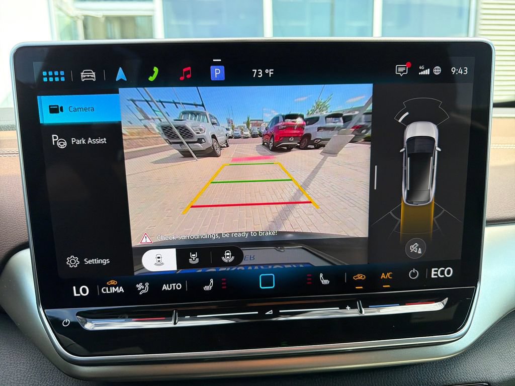 Certified 2025 Volkswagen ID.4 Pro AWD/4WD image 22
