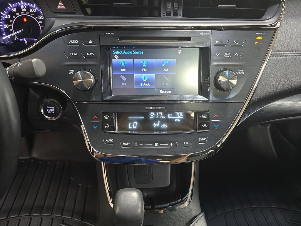 Used 2018 Toyota Avalon Touring w/ Carpet Mat Package FWD image 20
