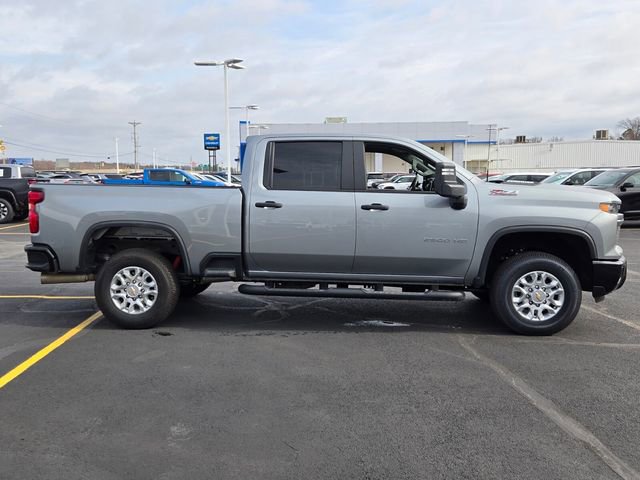 Used 2024 Chevrolet Silverado 2500 Custom w/ Custom Value Package image 2