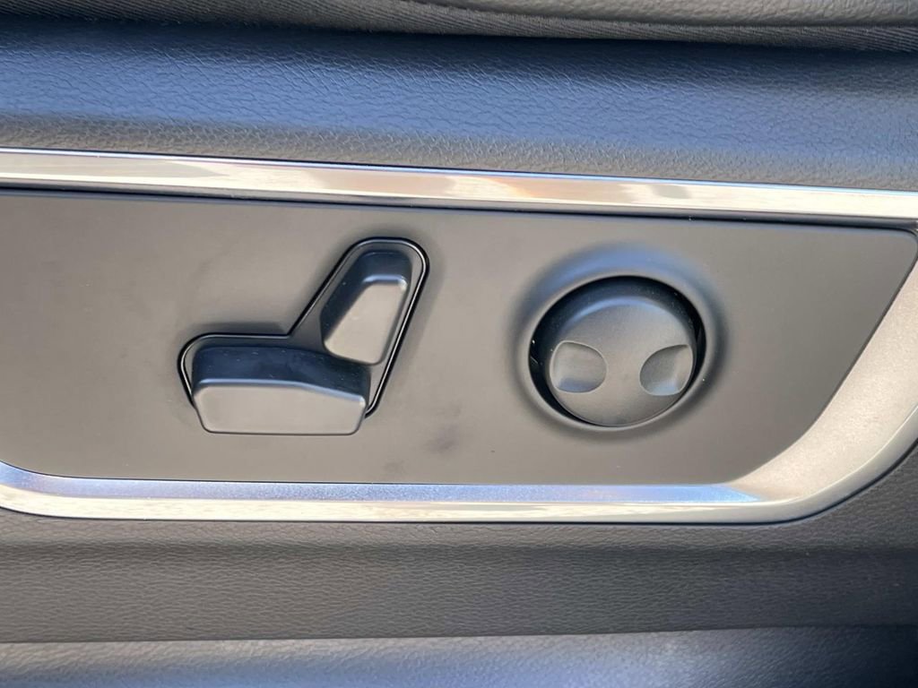 Used 2026 RAM 1500 Laramie w/ Night Edition image 20