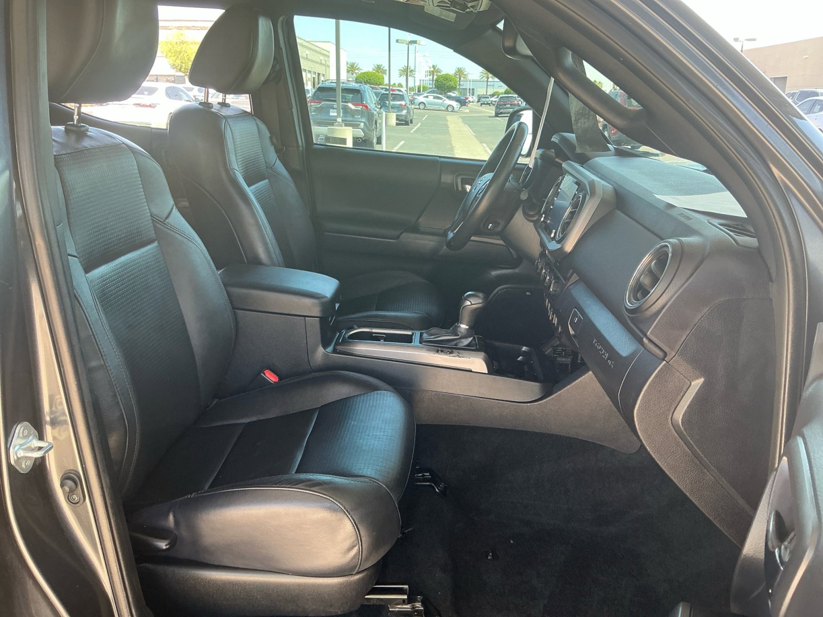 Certified 2023 Toyota Tacoma TRD Off-Road w/ TRD Premium Off Road Package AWD/4WD image 19