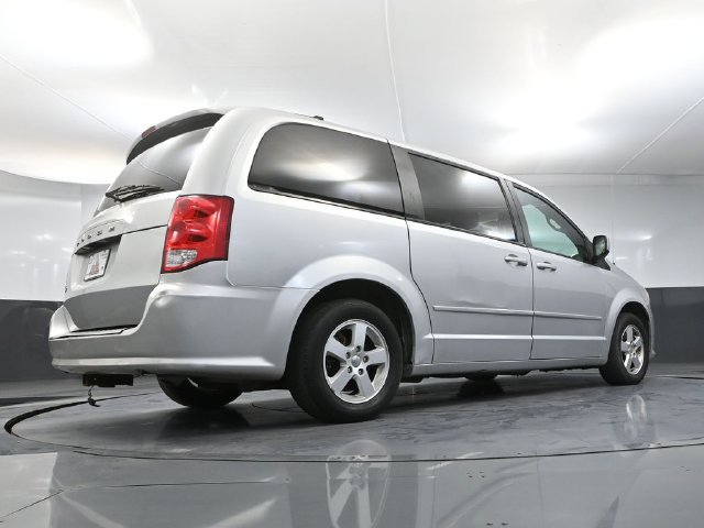 Used 2012 Dodge Grand Caravan SXT FWD image 43