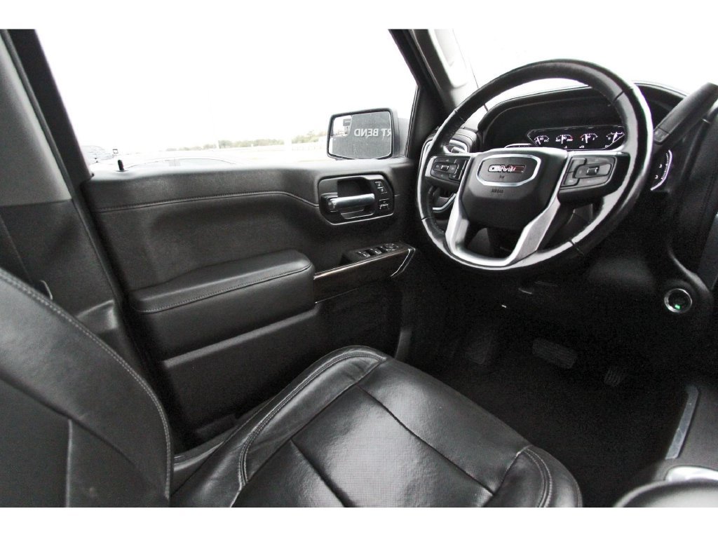Used 2020 GMC Sierra 1500 SLT RWD image 9