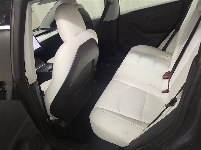 Used 2021 Tesla Model 3 Long Range image 10