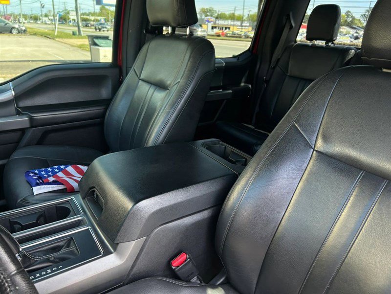 Used 2015 Ford F150 XLT w/ Equipment Group 302A Luxury AWD/4WD image 16