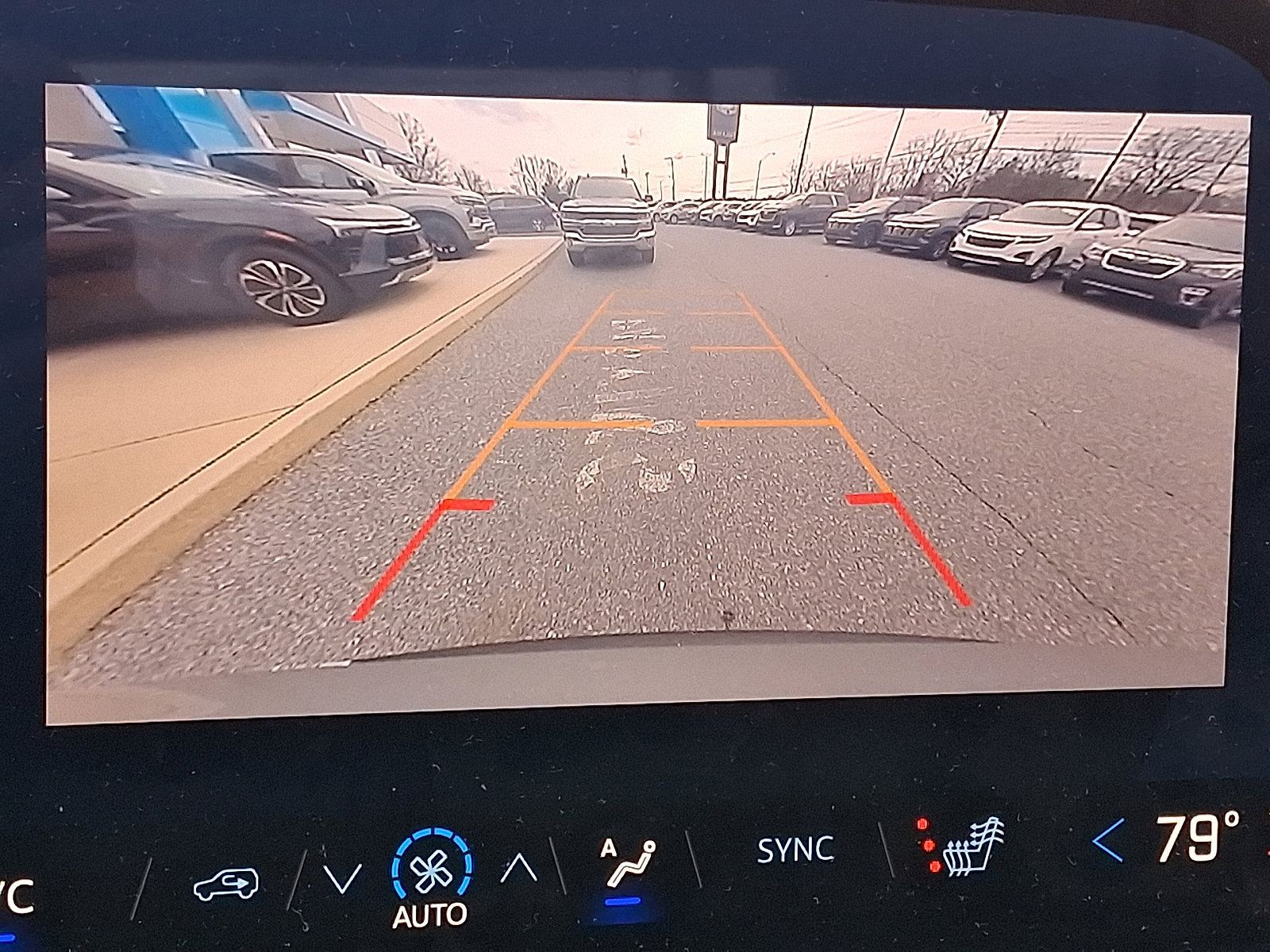 Certified 2025 Chevrolet Traverse LT image 21