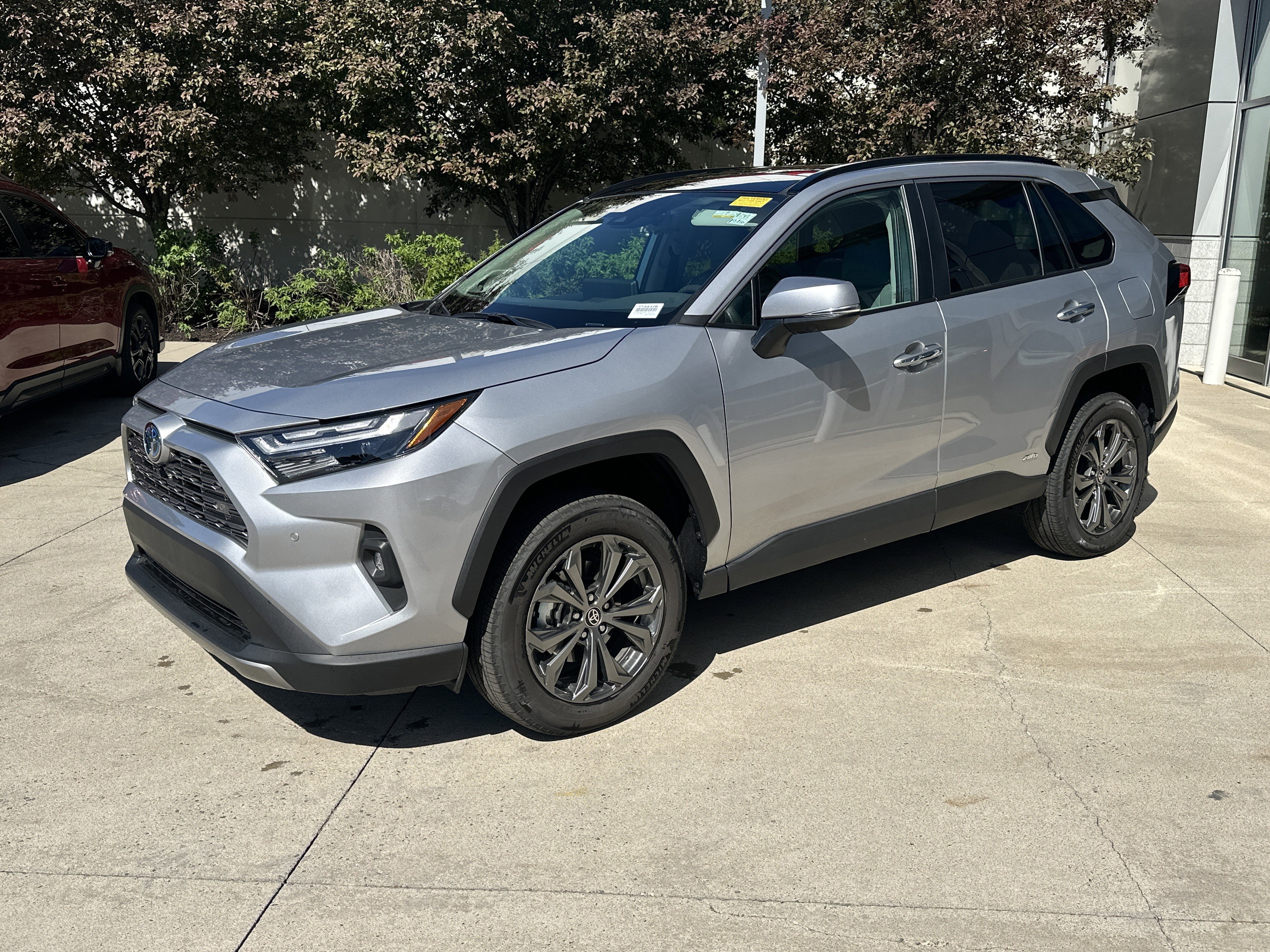 Used 2024 Toyota RAV4 Limited w/ Advanced Technology Package AWD/4WD image 3