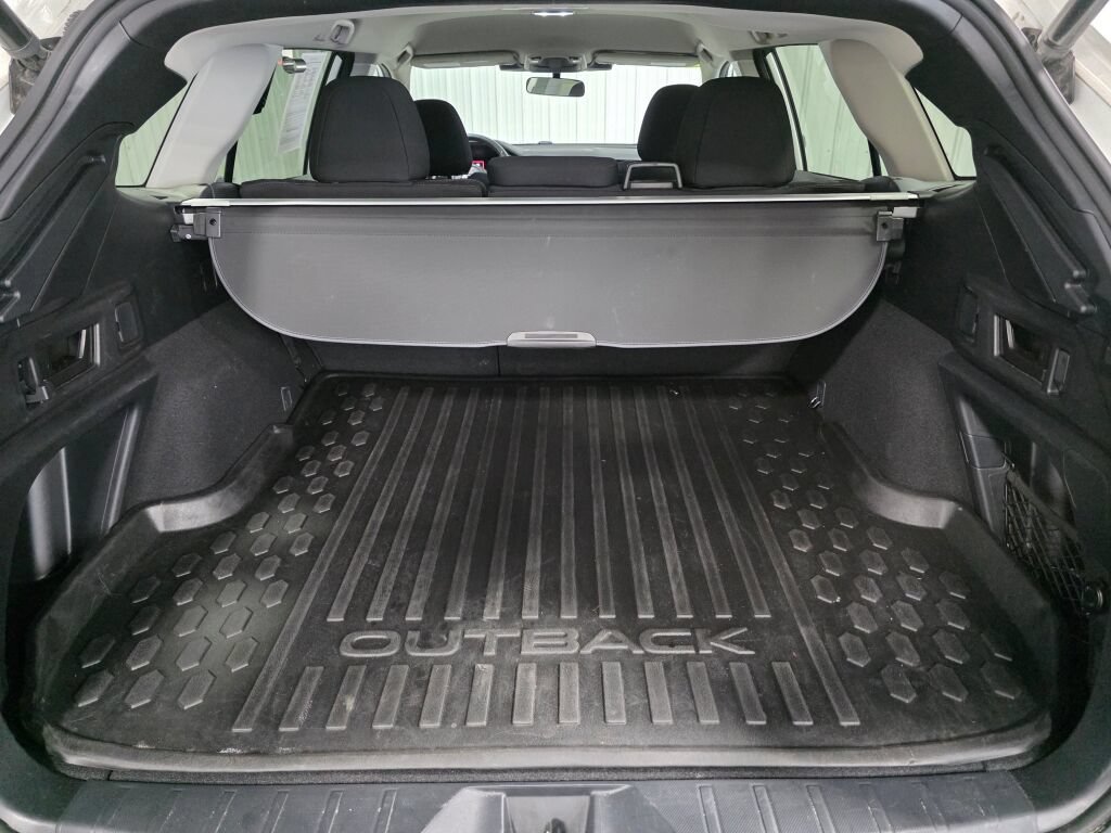 Used 2023 Subaru Outback Premium AWD/4WD image 11