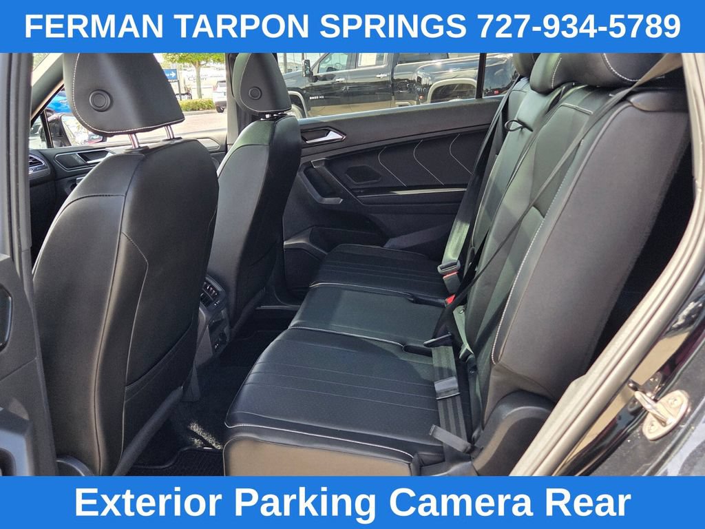 Used 2023 Volkswagen Tiguan SE R-Line FWD image 16