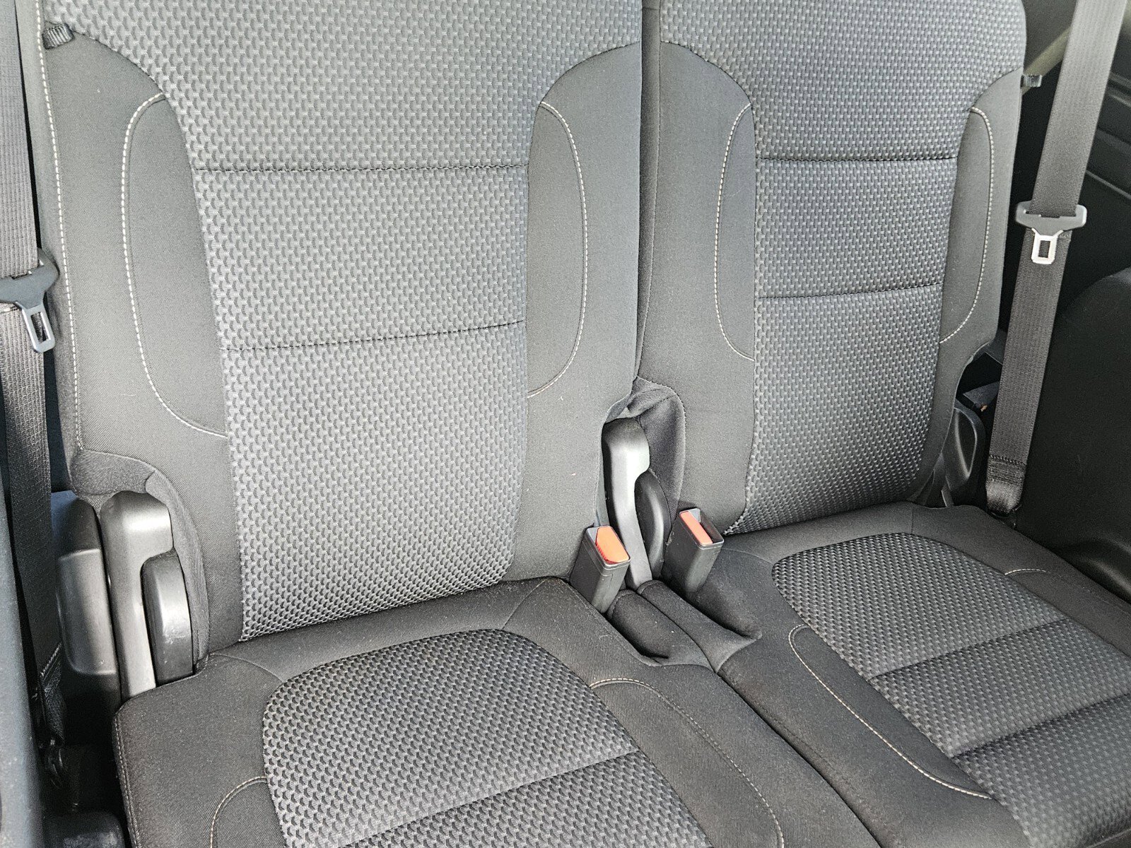 Used 2022 GMC Acadia SLE w/ Driver Convenience Package image 12