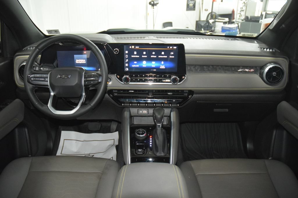 Used 2023 Chevrolet Colorado ZR2 w/ Desert Boss Special Edition AWD/4WD image 34