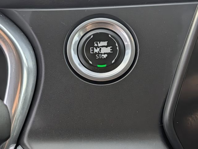 Used 2020 Chevrolet Blazer LT FWD image 19