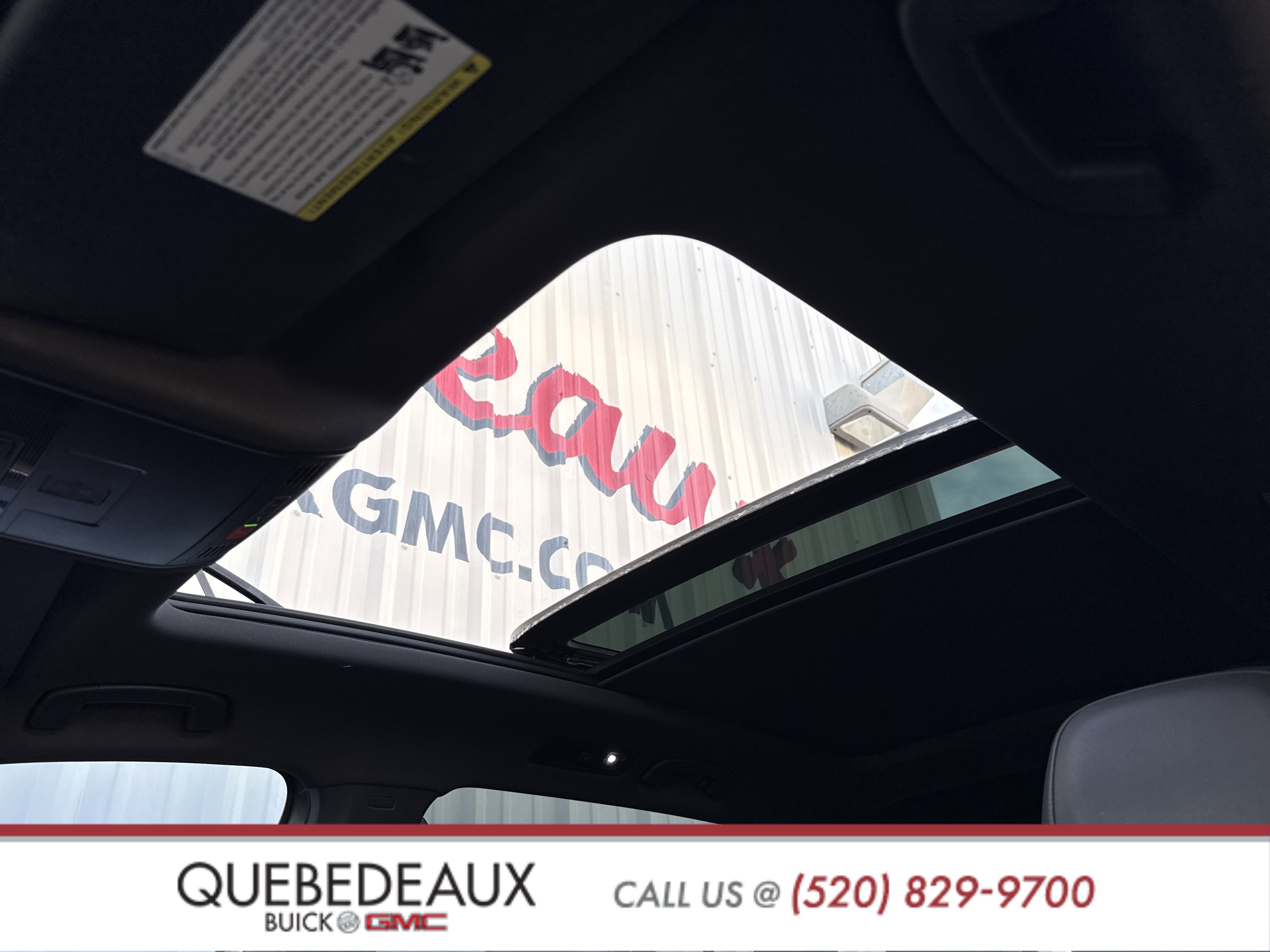 Used 2022 Volkswagen Tiguan SEL R-Line image 20