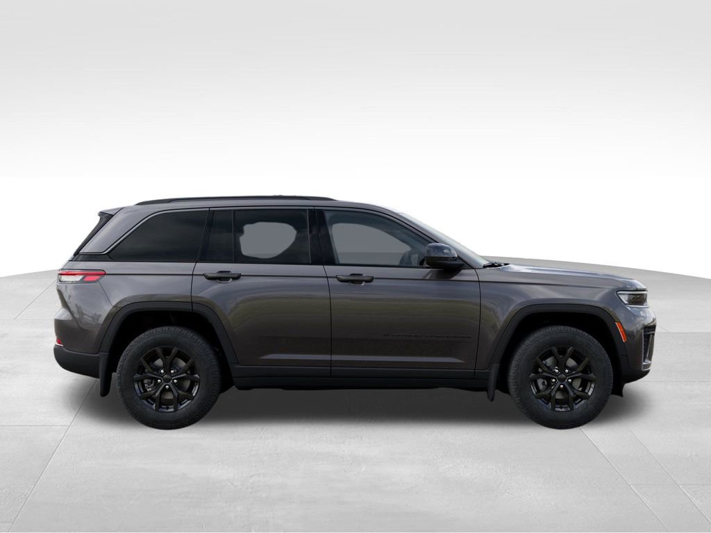 New 2026 Jeep Grand Cherokee Laredo image 21