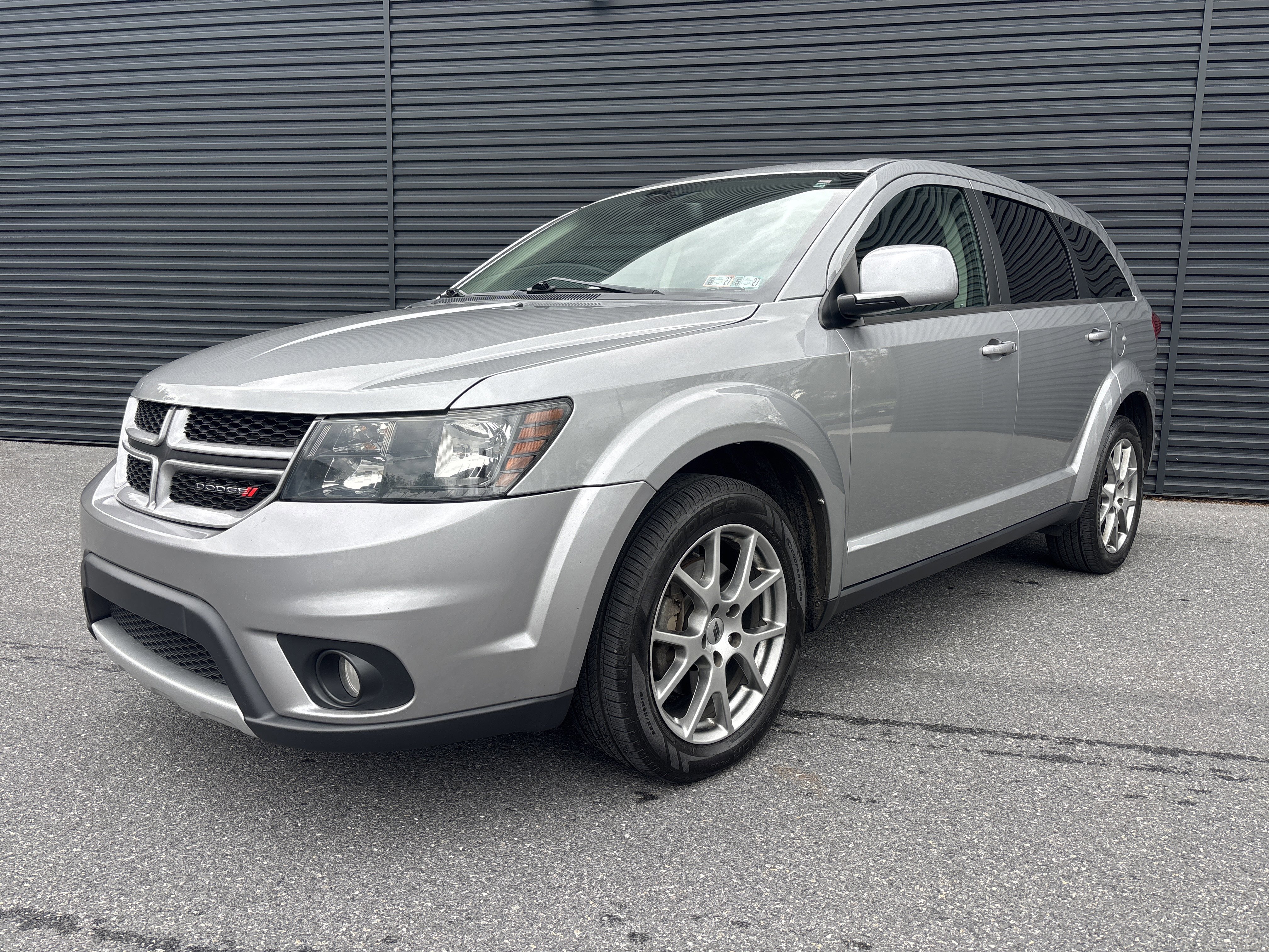 Used 2019 Dodge Journey GT AWD/4WD image 1