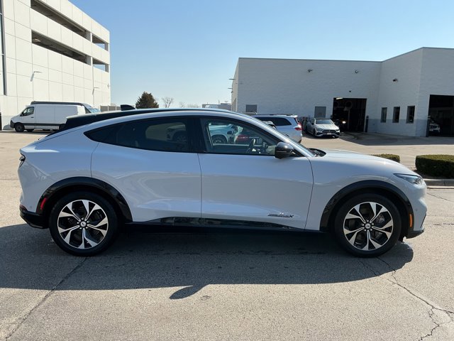 Used 2021 Ford Mustang Mach-E Premium image 4