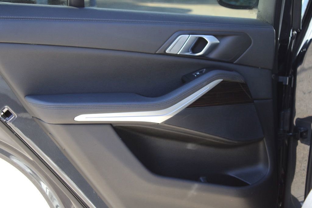 Used 2020 BMW X5 xDrive40i w/ Premium Package image 20