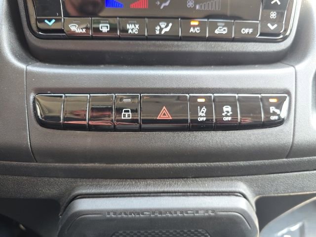 New 2025 RAM ProMaster 2500 w/ Quick Order Package 22G SLT image 22