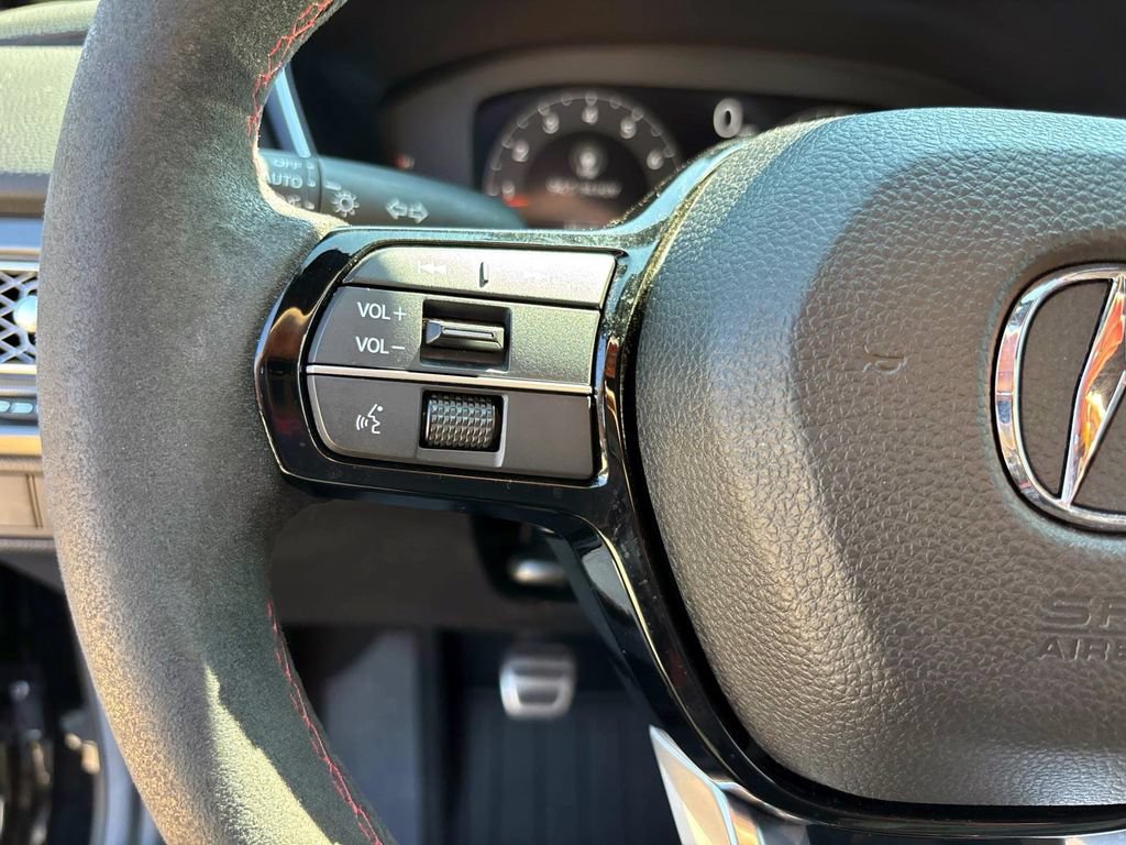 Used 2025 Acura Integra Type S FWD image 16
