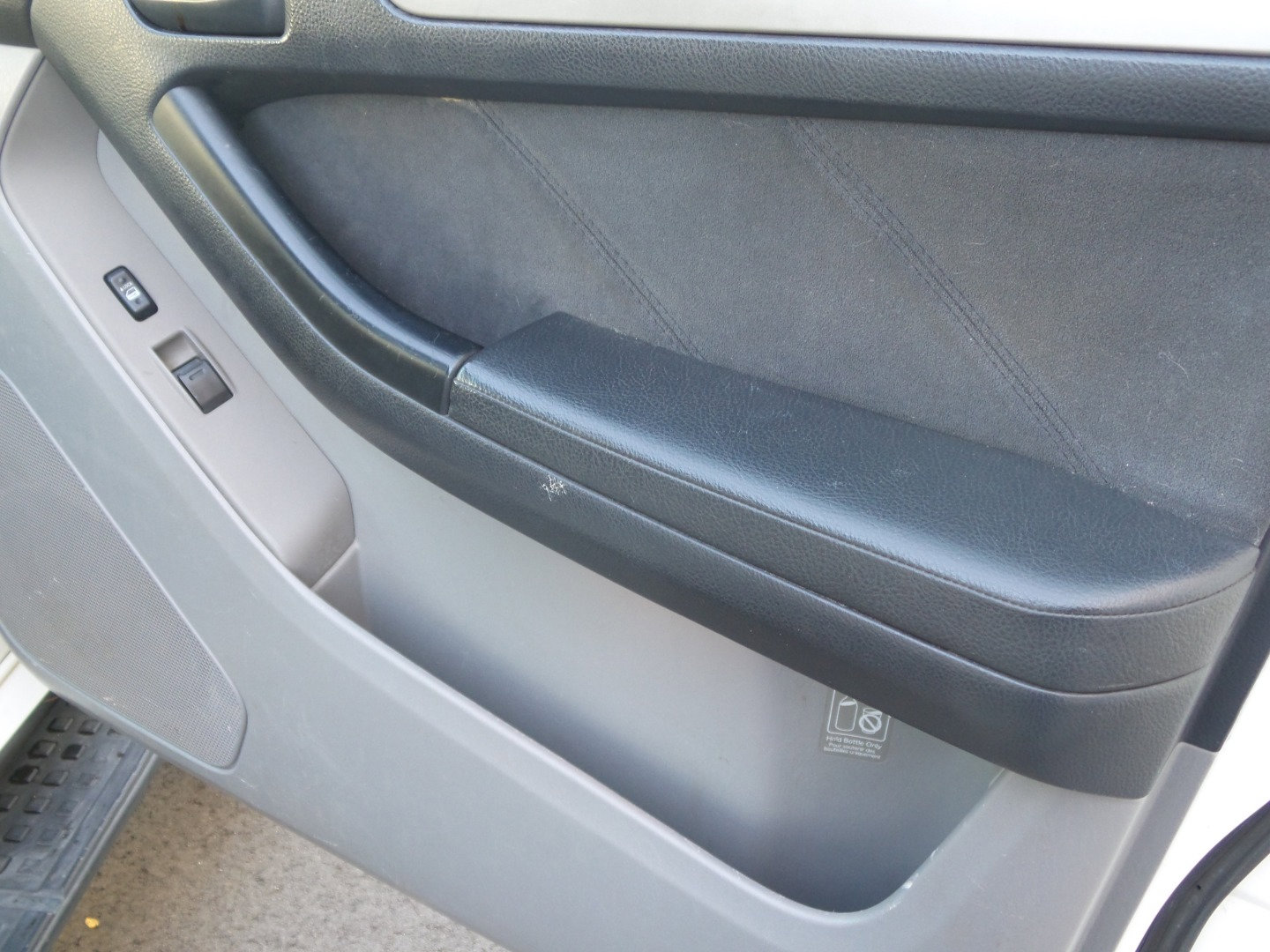 Used 2005 Toyota 4Runner SR5 AWD/4WD image 77