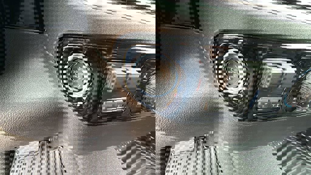 New 2026 Chevrolet Silverado 2500 LT w/ Convenience Package image 25