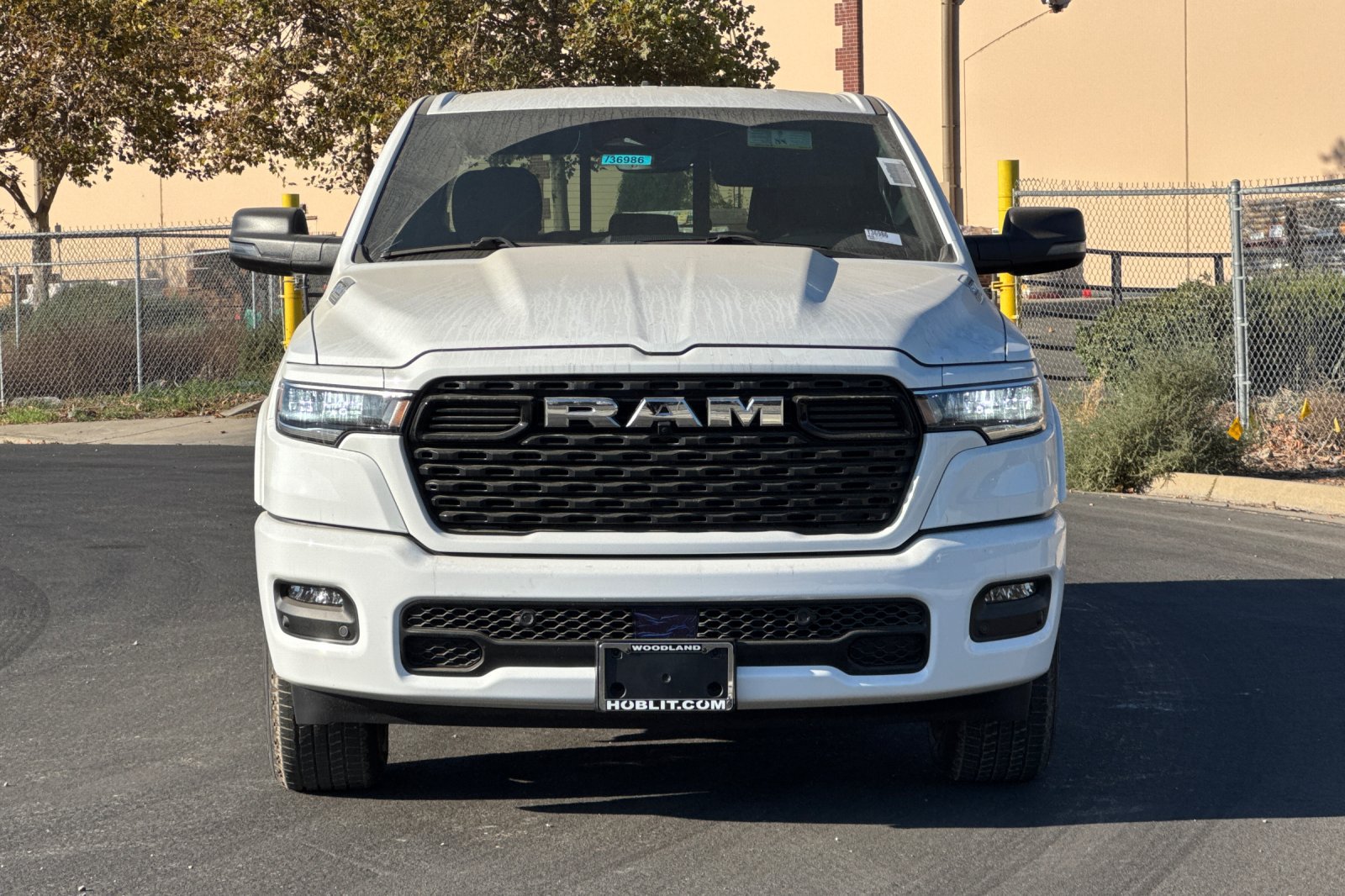 New 2027 RAM 1500 4x4 Crew Cab image 8