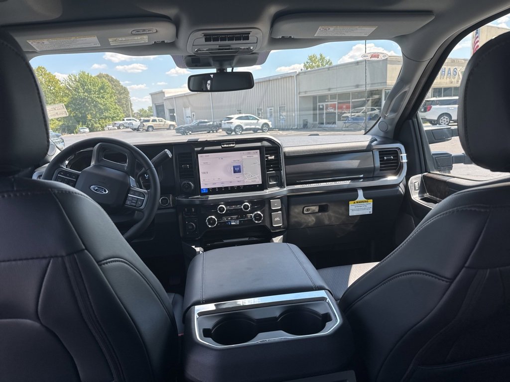 New 2025 Ford F350 Lariat w/ Lariat Ultimate Package image 15