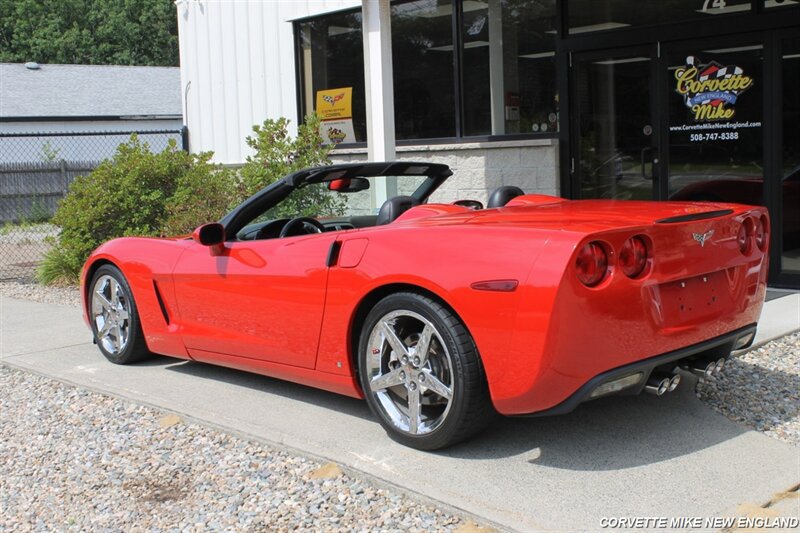 Used 2007 Chevrolet Corvette Convertible w/ Preferred Equipment Group RWD image 7