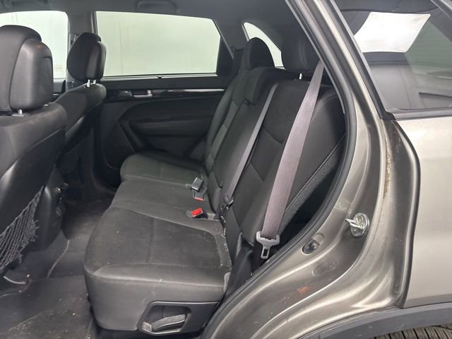 Used 2015 Kia Sorento LX image 23