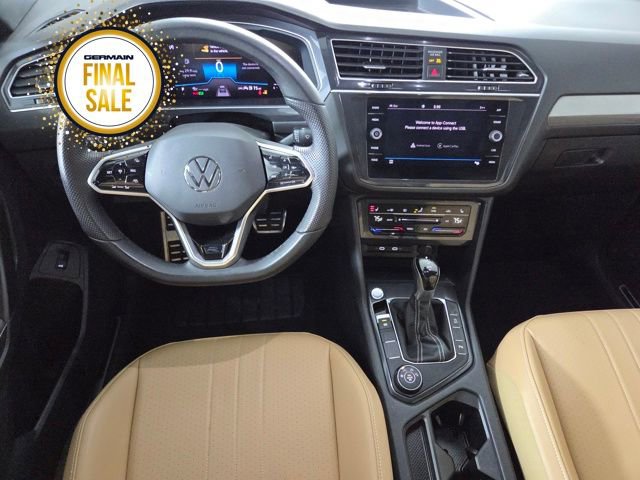 Used 2024 Volkswagen Tiguan SE R-Line image 15