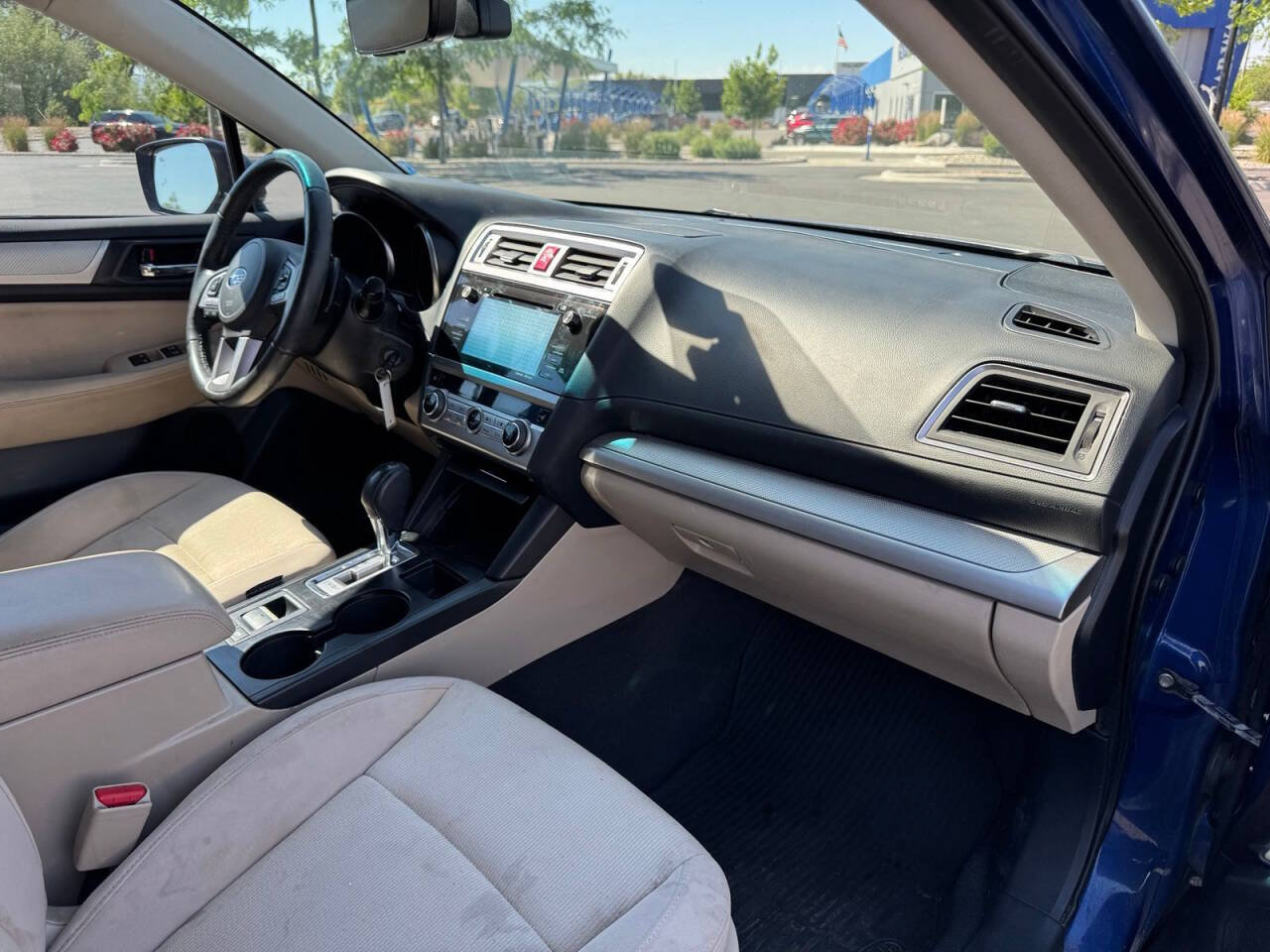 Used 2017 Subaru Legacy 2.5i Premium AWD/4WD image 17
