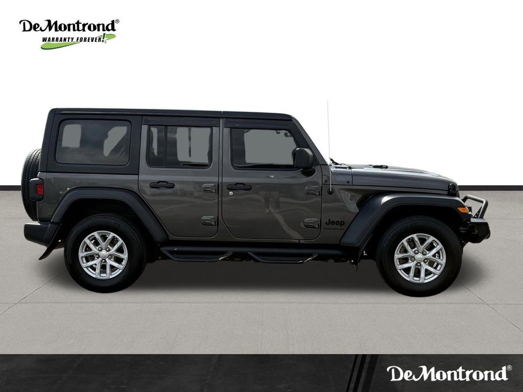 Used 2023 Jeep Wrangler Sport S image 4