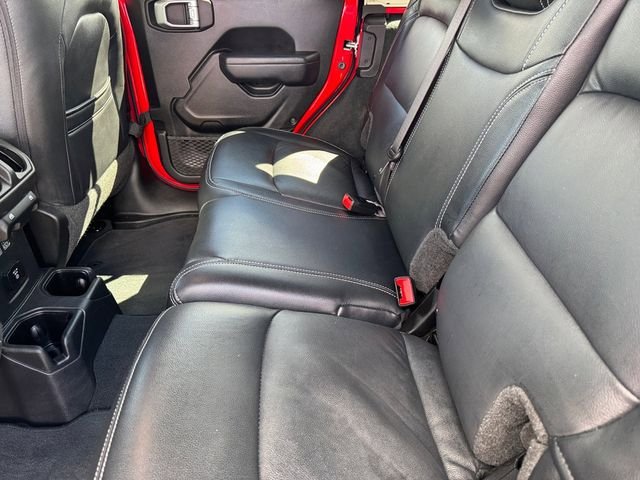 Certified 2022 Jeep Wrangler Unlimited Sport w/ Sun And Sound Package AWD/4WD image 16