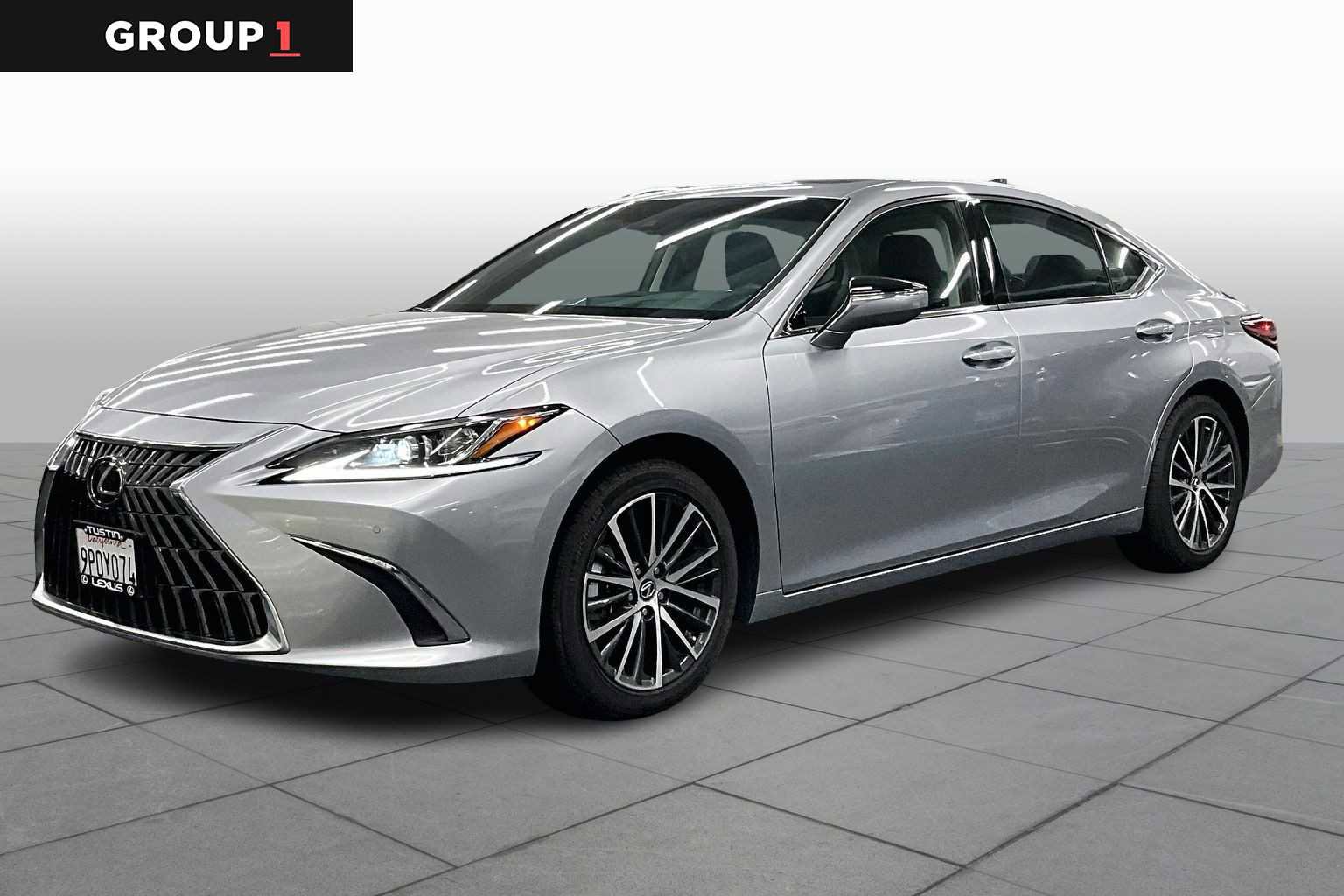 Used 2025 Lexus ES 300h w/ Premium Package image 1